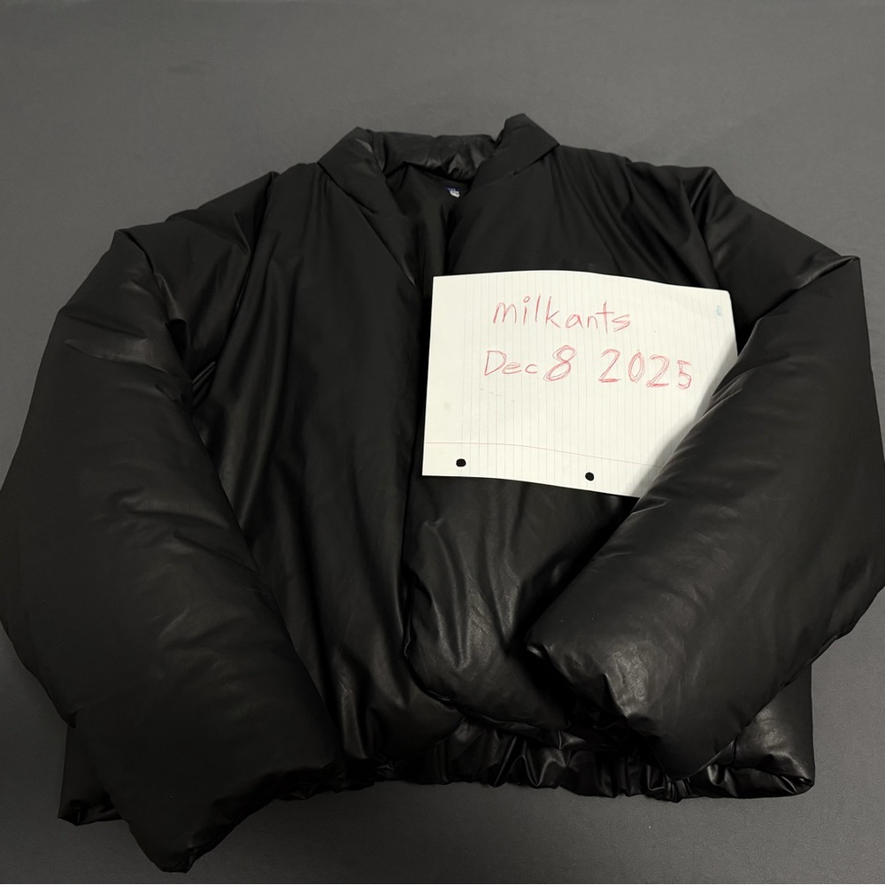(SOLD) Yeezy Gap Round Jacket (V1) (Black, Medium) - Picture 2 of 11